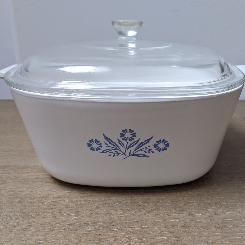 Vintage Corning Ware Blue Cornflower P-21/2-B